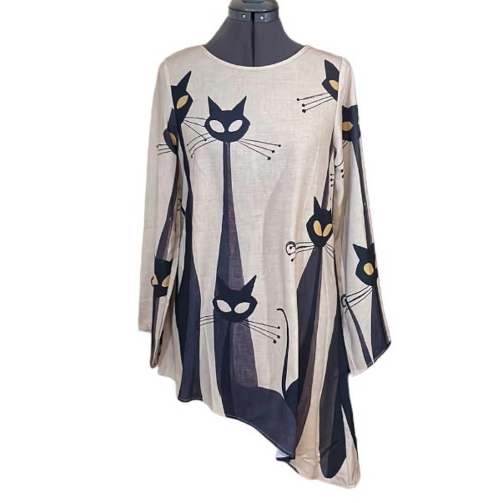 Just Fashion Now Asymmetrical Long Sleeved Cat Top Size Small